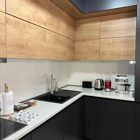 Minna Master Quart Podgorica